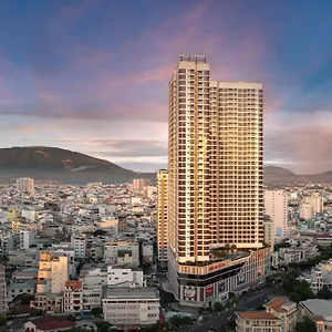 Hotel Meliá Vinpearl Empire, Nha Trang